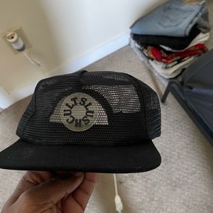 Black trucker hat